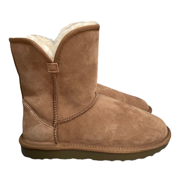 Women’s Winter / Shearling Boot - Picture 2 of 6
